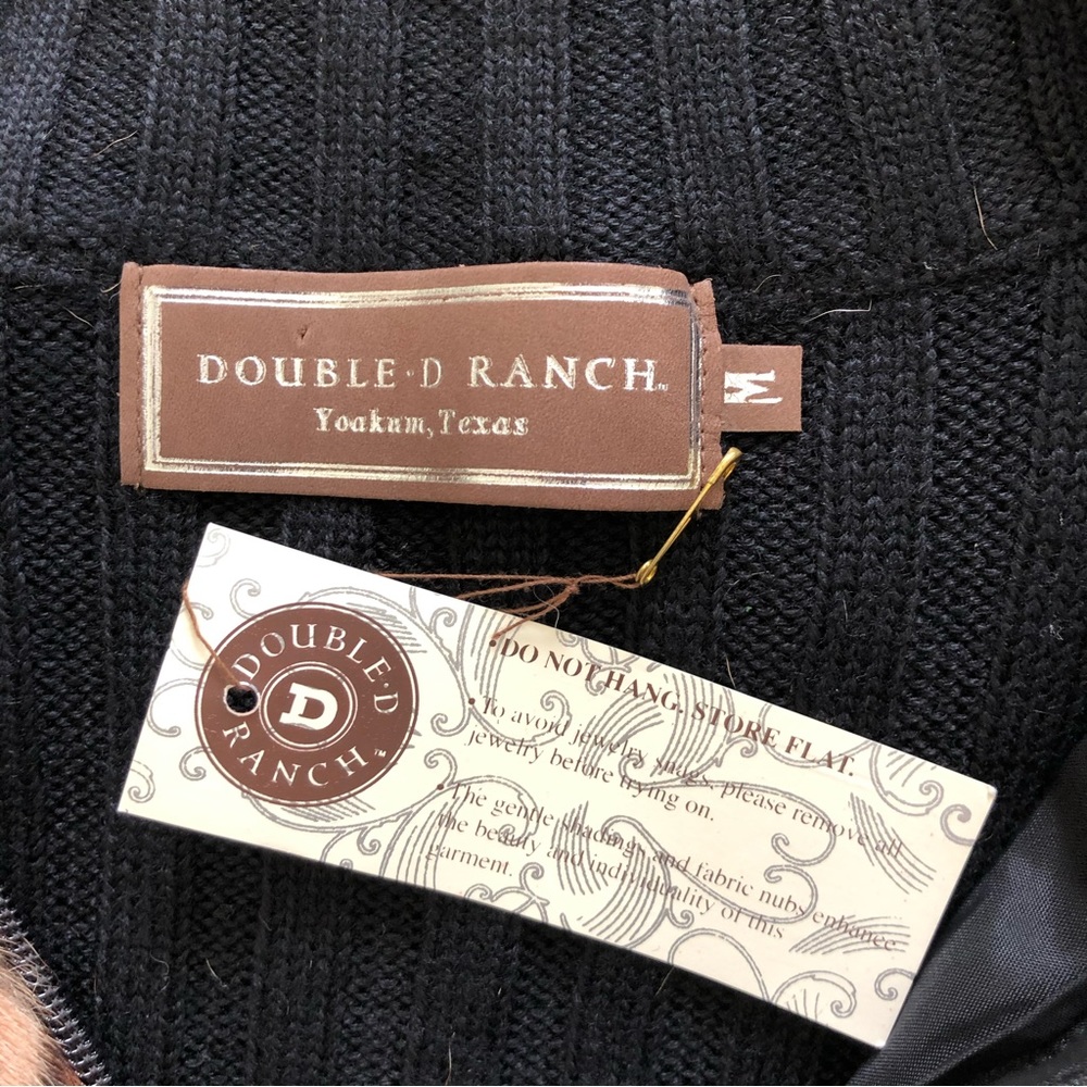Double D Ranch Leopard Print Vest with Black Collar - Picture 4 of 4